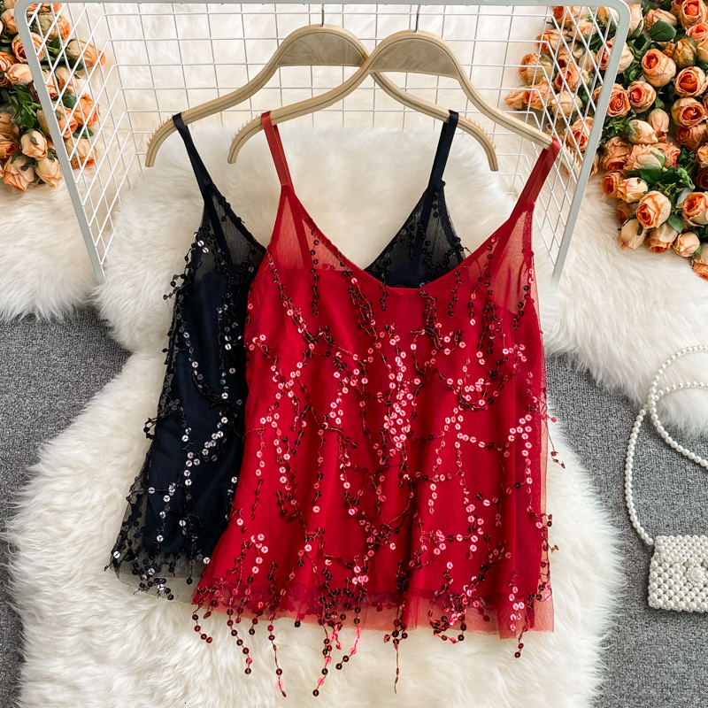 Camisoles Tanks Summer Sexy V-neck Sparkle Vest Top Girl Fashion Club Loose Spaghetti Strap Camisole Women Sexy Sequins Slip 230413, Red
Camisoles Tanks Summer Sexy V-neck Sparkle Vest Top Girl Fashion Club Loose Spaghetti Strap Camisole Women Sexy Sequins Slip 230413, Red