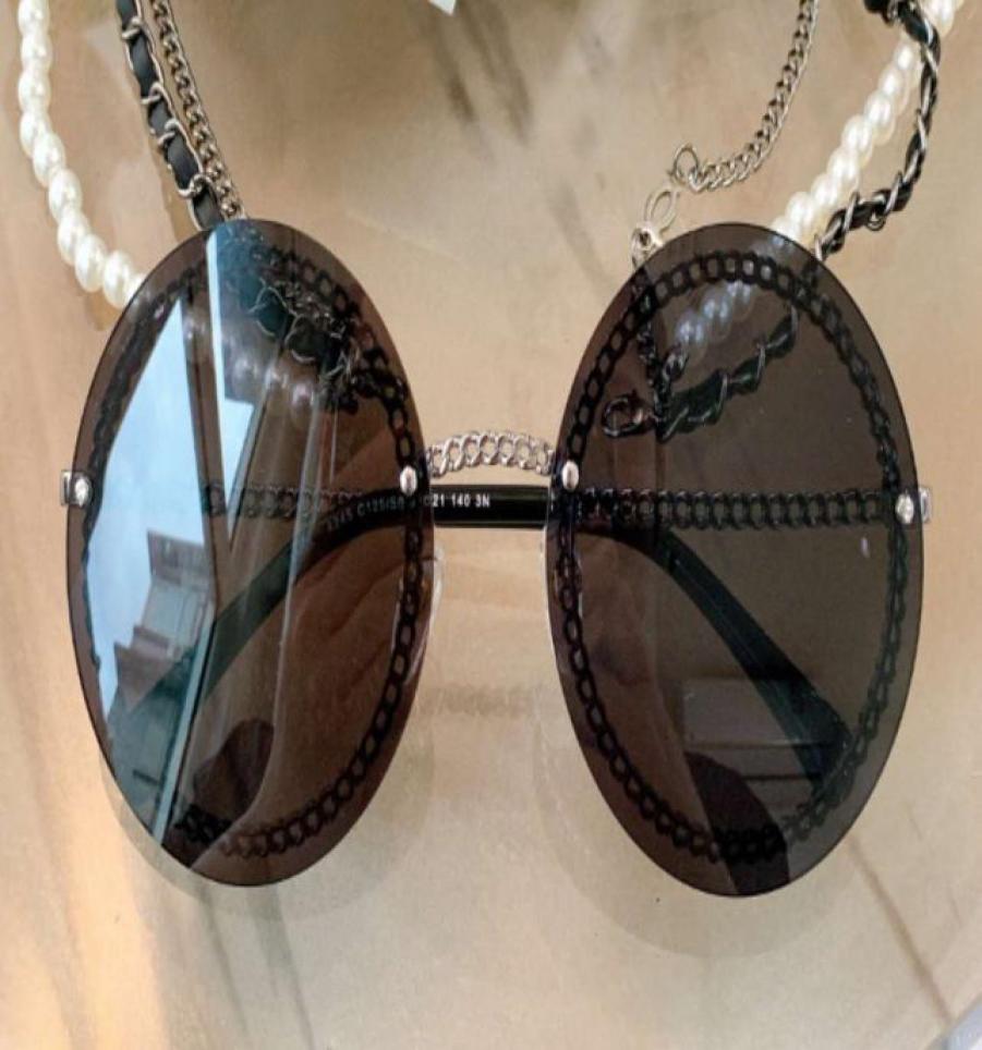 Round Sunglasses Black Champagne Gold Chain Rimless Shades Women Fashion Sun glasses with box8492147
Round Sunglasses Black Champagne Gold Chain Rimless Shades Women Fashion Sun glasses with box8492147