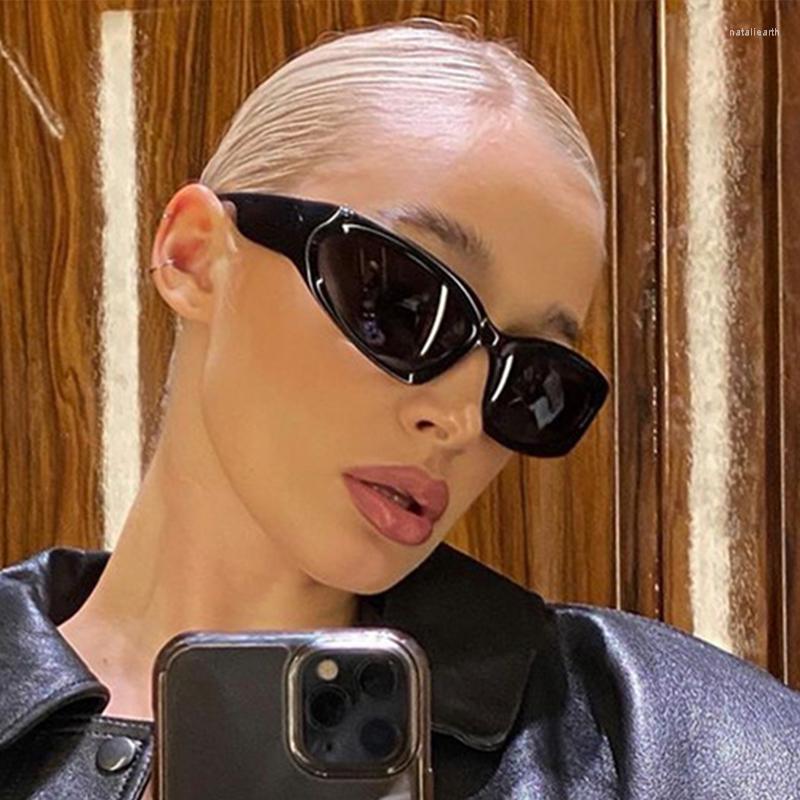 Sunglasses Punk Sports Women Brand Designer Wrap Around Sun Glasses For Men UV400 Goggles Shades Silver Y2K Fashion Eyewear
Sunglasses Punk Sports Women Brand Designer Wrap Around Sun Glasses For Men UV400 Goggles Shades Silver Y2K Fashion Eyewear