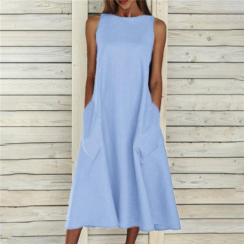 Casual Dresses Korean Fashion Simple Round Neck Solid Color Stitching Double Pocket Loose Sling Robe Dress Women Summer 2023, White
Casual Dresses Korean Fashion Simple Round Neck Solid Color Stitching Double Pocket Loose Sling Robe Dress Women Summer 2023, White