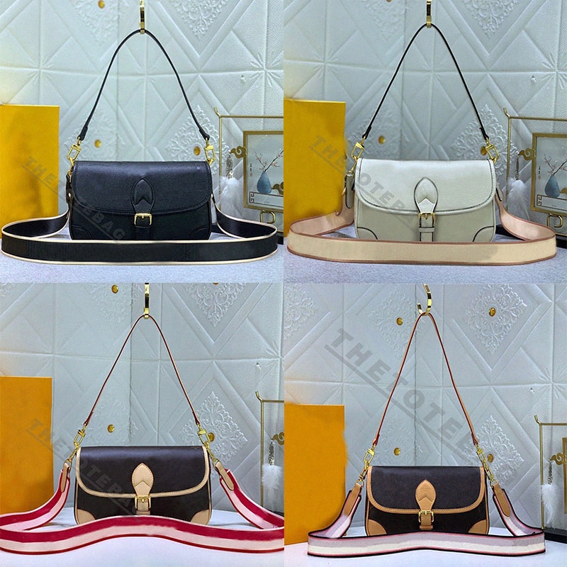 23 Diane bag Black Embossed supple grained leather Shoulder Bags Gold-color hardware Luxury Designer Crossbody Handbag purse Diane satchel
23 Diane bag Black Embossed supple grained leather Shoulder Bags Gold-color hardware Luxury Designer Crossbody Handbag purse Diane satchel