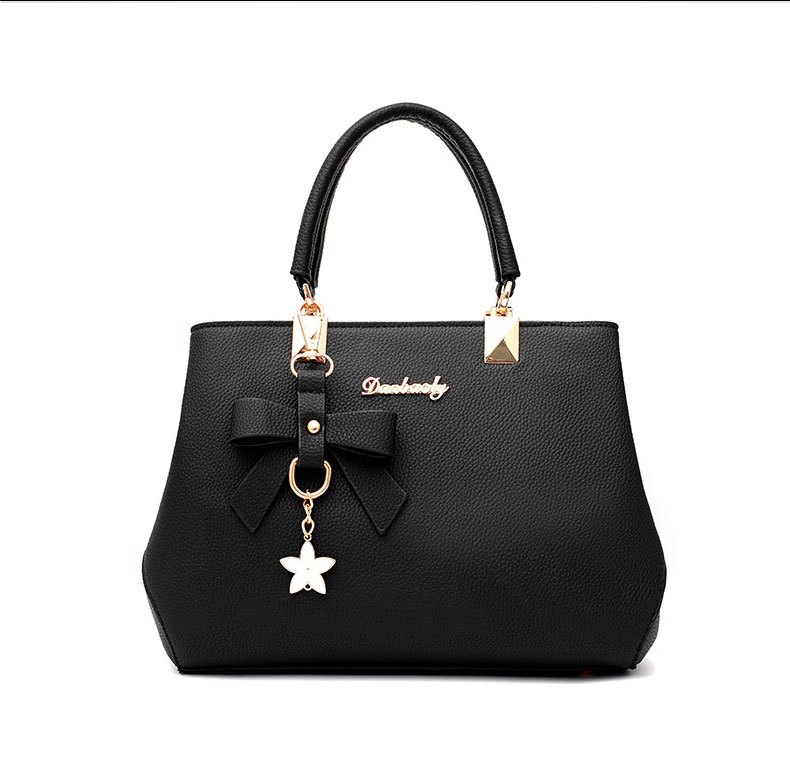 Designer Shoulder Bag for Women - Luxe Carryall Tote with High-Quality Craftsmanship and Versatile Crossbody Functionality - Perfect for 2023 Fashion Trends and Everyday Use, Brown
Designer Shoulder Bag for Women - Luxe Carryall Tote with High-Quality Craftsmanship and Versatile Crossbody Functionality - Perfect for 2023 Fashion Trends and Everyday Use, Brown