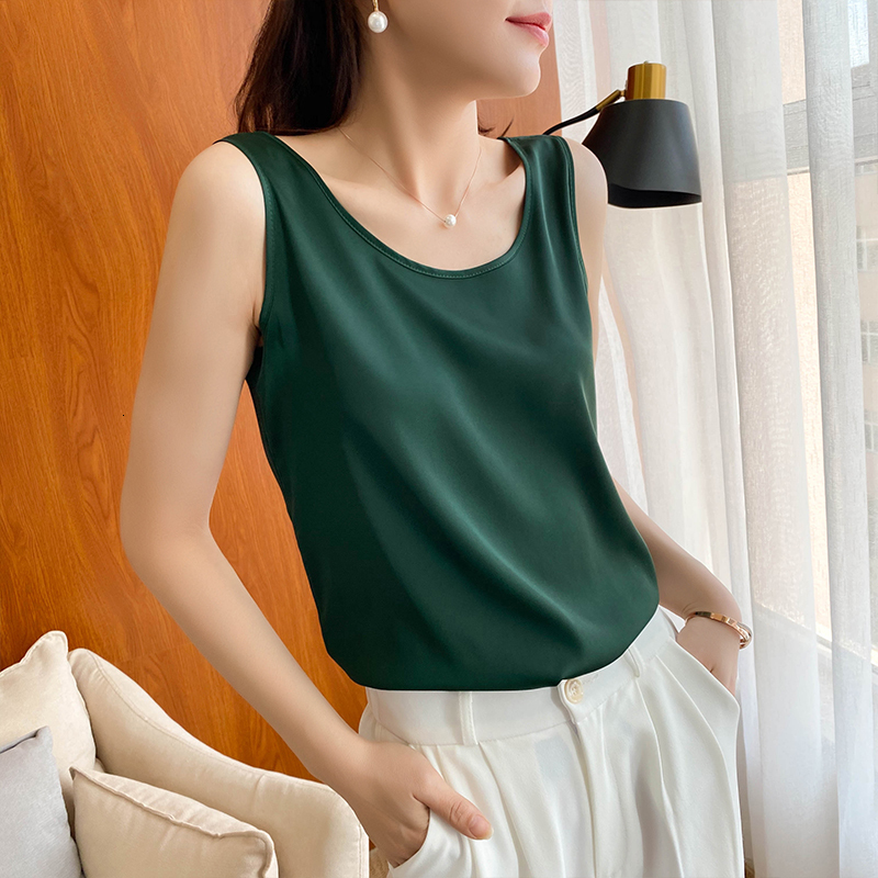 Camisoles Tanks Camisole Women's Inside With Silk Bottoming Satin Spring Summer Outer Vest Sleeveless Round Neck Silk All-Match Blouse 230413
