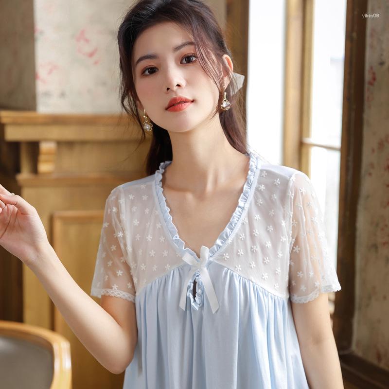 Women's Sleepwear Sweet Lace Short Sleeve Night Dress Women Summer Cotton Embroidered Nightdress Princess Nightwear Vintage Nightgowns, White
Women's Sleepwear Sweet Lace Short Sleeve Night Dress Women Summer Cotton Embroidered Nightdress Princess Nightwear Vintage Nightgowns, White