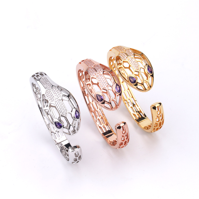 gold screw snake open cuff bangle bracelets for women men charm infinity bracelets Luxury designer jewelry Fashion Party Christmas Wedding gifts Birthday cool
gold screw snake open cuff bangle bracelets for women men charm infinity bracelets Luxury designer jewelry Fashion Party Christmas Wedding gifts Birthday cool