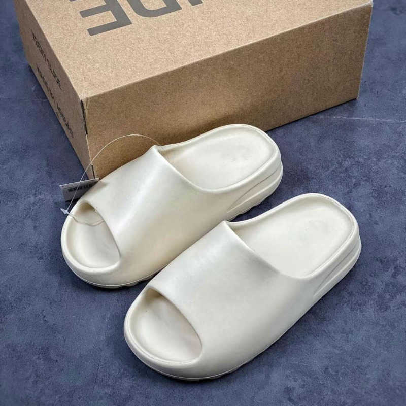 Luxury flat heel slippers men women outdoor casual sandals designer slipper waterproof anti-skid flip-flops summer beach shoes, Bone white
Luxury flat heel slippers men women outdoor casual sandals designer slipper waterproof anti-skid flip-flops summer beach shoes, Bone white