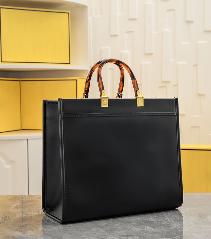 Designer Leather Tote bag F Shoulder bag Fashion Vintage Large capacity Handbags Lady Black Crossbody Shopping Bags Amber Handle, Grey letter logo
Designer Leather Tote bag F Shoulder bag Fashion Vintage Large capacity Handbags Lady Black Crossbody Shopping Bags Amber Handle, Grey letter logo