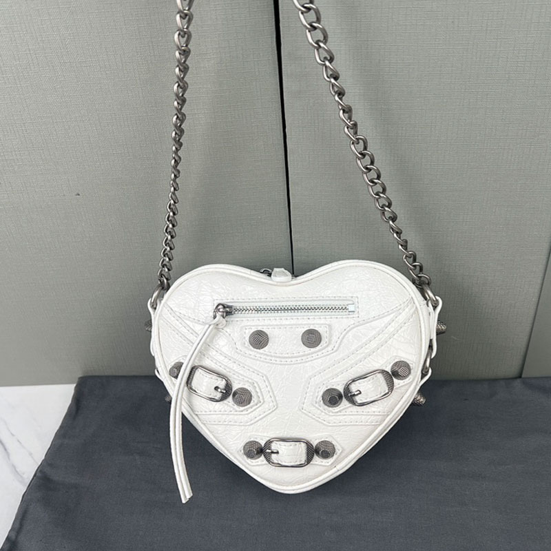 Heart Love Bag Chain Shoulder Bags Designer Handbag Zipper Wallet Cow Genuine Leather Silver Hardware Letter Print Lady Cross Body Purse High Quality, Pink
Heart Love Bag Chain Shoulder Bags Designer Handbag Zipper Wallet Cow Genuine Leather Silver Hardware Letter Print Lady Cross Body Purse High Quality, Pink