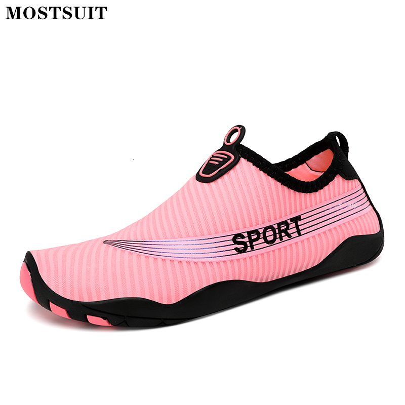 Water Shoes Summer Men Water Shoes Women Aqua Shoes Kids Swimming Beach Fitness Runing QuickDry Outdoor Barefoot Sport Sneaker Footwear 230413
Water Shoes Summer Men Water Shoes Women Aqua Shoes Kids Swimming Beach Fitness Runing QuickDry Outdoor Barefoot Sport Sneaker Footwear 230413