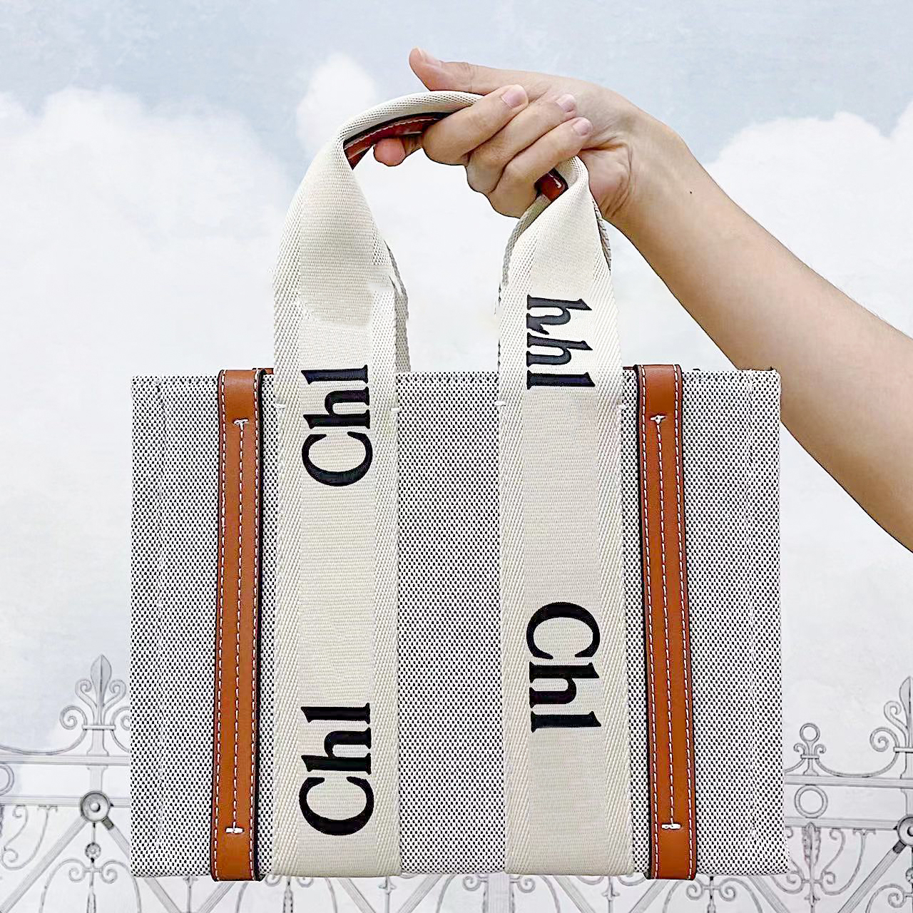 Womens luxury Shopping Woody bag mens Designer Shoulder handbags crossbody clutch bags Canvas pochette beach casual large totes travel duffle Bag classic wallets
Womens luxury Shopping Woody bag mens Designer Shoulder handbags crossbody clutch bags Canvas pochette beach casual large totes travel duffle Bag classic wallets