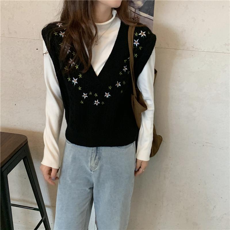 Women's Vests Knitted Sweater Vest Women Autumn Winter 2023 Korean Style Retro Girl Ins Floral Embroidery Loose Chool V-Neck, Ginger vest
Women's Vests Knitted Sweater Vest Women Autumn Winter 2023 Korean Style Retro Girl Ins Floral Embroidery Loose Chool V-Neck, Ginger vest