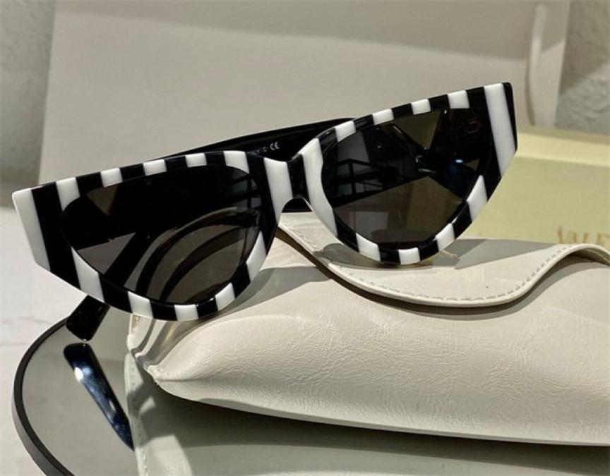 Sunglasses For Women Summer style AntiUltraviolet 4063 Retro Plate Plank full frame fashion Eyeglasses Random Box9452213
Sunglasses For Women Summer style AntiUltraviolet 4063 Retro Plate Plank full frame fashion Eyeglasses Random Box9452213