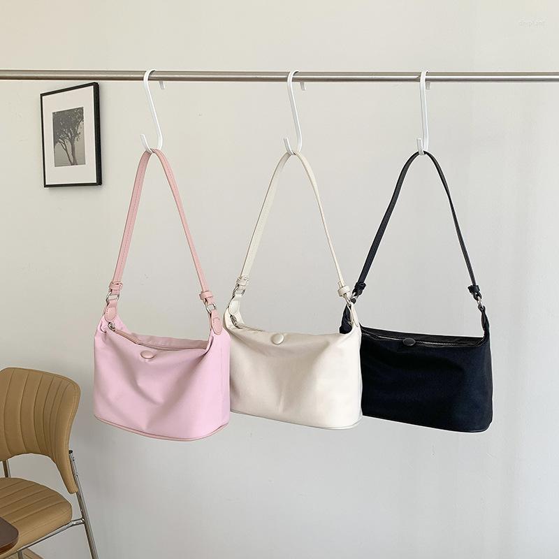 Evening Bags 2023 Luxury Design Women's Ladies Versatile Handbag Fashion Shoulder Totes Solid Color Simple Nylon Armpit Small Square Bag, Beige
Evening Bags 2023 Luxury Design Women's Ladies Versatile Handbag Fashion Shoulder Totes Solid Color Simple Nylon Armpit Small Square Bag, Beige