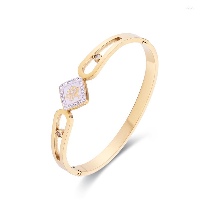 Bangle Selling Stainless Steel Tree Drop Glue Bracelet Hollow Out Design Zircon Edged Prismatic For Women
Bangle Selling Stainless Steel Tree Drop Glue Bracelet Hollow Out Design Zircon Edged Prismatic For Women
