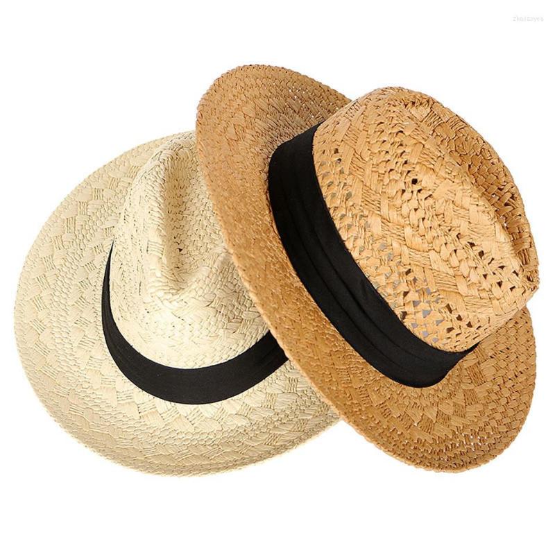 Berets Unisex Summer Beach Hollow Sun Hat With Black Belt Panama Women's Straw For Couples Jazz Fedoras Men's Foldable Hats, F0227-1
Berets Unisex Summer Beach Hollow Sun Hat With Black Belt Panama Women's Straw For Couples Jazz Fedoras Men's Foldable Hats, F0227-1