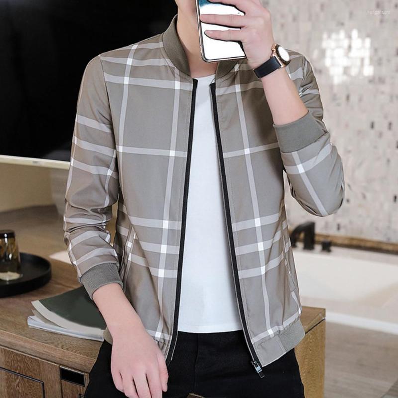 Men's Jackets Men Jacket Stand Collar Male Dressing Relaxed Fit Checkered Coat Baseball For Trip, Navy blue
Men's Jackets Men Jacket Stand Collar Male Dressing Relaxed Fit Checkered Coat Baseball For Trip, Navy blue