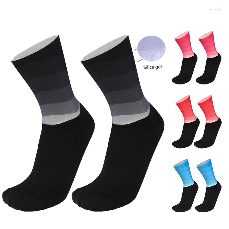 Sports Socks Summer Breathable Gradient Striped Riding Men Non-slip Seamless Pneumatic Bicycle Wear-resistant Road Calcetines Cicli, Black
Sports Socks Summer Breathable Gradient Striped Riding Men Non-slip Seamless Pneumatic Bicycle Wear-resistant Road Calcetines Cicli, Black