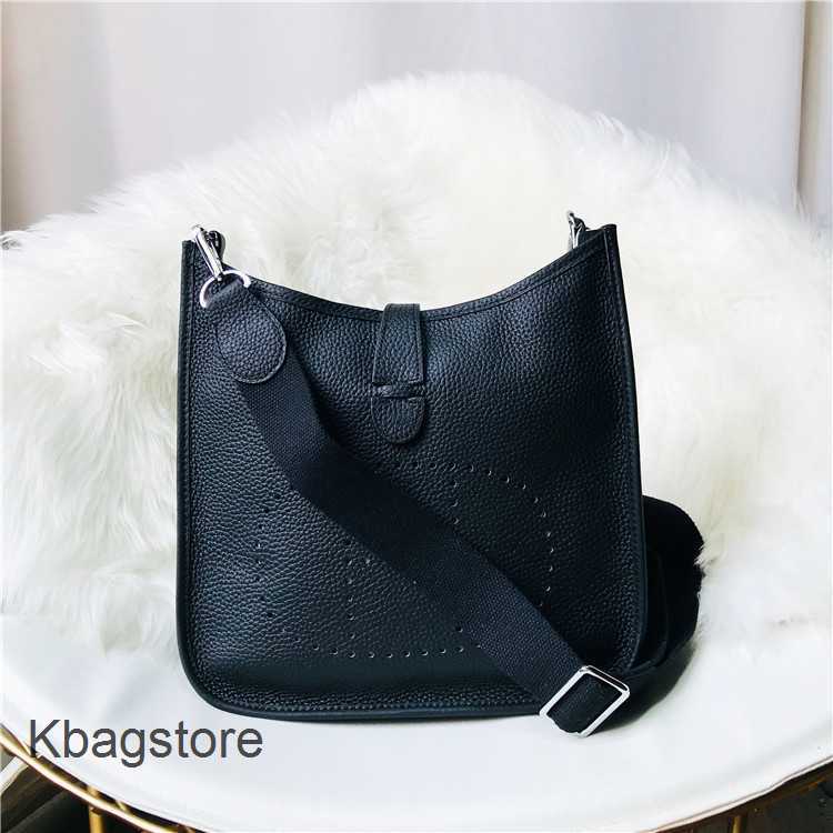 Purse Cowhide with Fashion Evelyns Tote Bags Designer Perforated Casual Women's Bag One Shoulder Girl 2023 Classic Herms Handbags 6mdm, Milky white 17cm
Purse Cowhide with Fashion Evelyns Tote Bags Designer Perforated Casual Women's Bag One Shoulder Girl 2023 Classic Herms Handbags 6mdm, Milky white 17cm