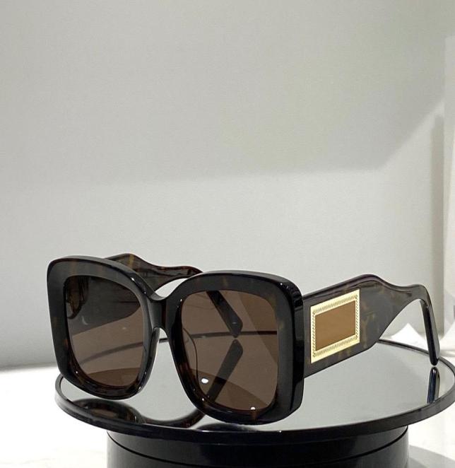 Womens Sunglasses for women 4377 men sun glasses fashion style protects eyes UV400 lens top quality with case2211822
Womens Sunglasses for women 4377 men sun glasses fashion style protects eyes UV400 lens top quality with case2211822