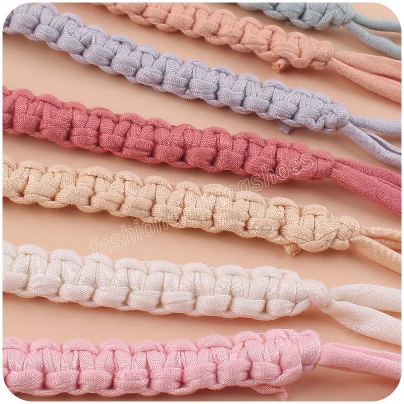 Heart Shape Beech Pacifier Clip DIY Newborn Accessories Baby Shower Gift Woven Pacifier Holder Infant Soother Dummy Clips Chain
