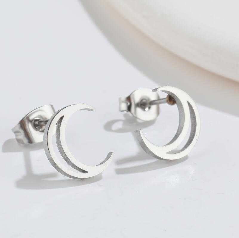 Stud Mini Stainless Steel Earrings Girls Minimalist Jewelry Punk Black Heart Snail Moon Skull Stud Earring Korean Wings Studs Brincos P230411