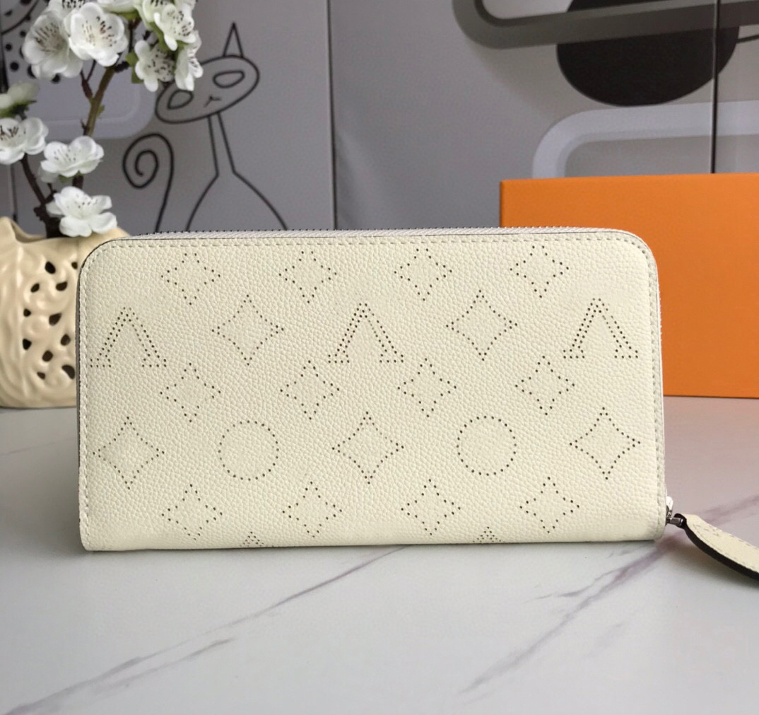 Fashion designer womens wallets luxury zipper purses high-quality perforated flower letter credit card holders ladies long slim money clutch bags with box, 61867#perforated monogrames
Fashion designer womens wallets luxury zipper purses high-quality perforated flower letter credit card holders ladies long slim money clutch bags with box, 61867#perforated monogrames