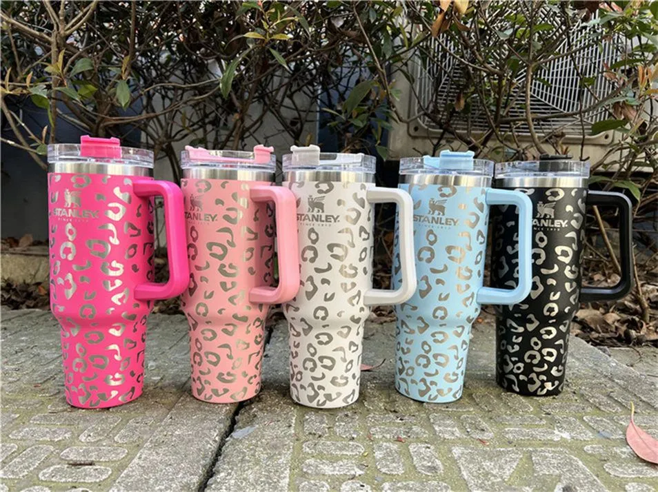 stanley pink 40oz tumbler Leopard Print stainless steel with Logo handle lid straw big capacity beer mug water bottle powder coating outdoor camping cup 24H ship
stanley pink 40oz tumbler Leopard Print stainless steel with Logo handle lid straw big capacity beer mug water bottle powder coating outdoor camping cup 24H ship