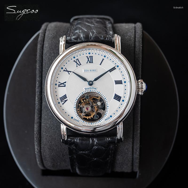 Wristwatches Sugess Luxury Tourbillon Movement Watch Men Hand Wind Seagull ST8000 Sapphire Mechanical Wrist Watches For Fashion
Wristwatches Sugess Luxury Tourbillon Movement Watch Men Hand Wind Seagull ST8000 Sapphire Mechanical Wrist Watches For Fashion