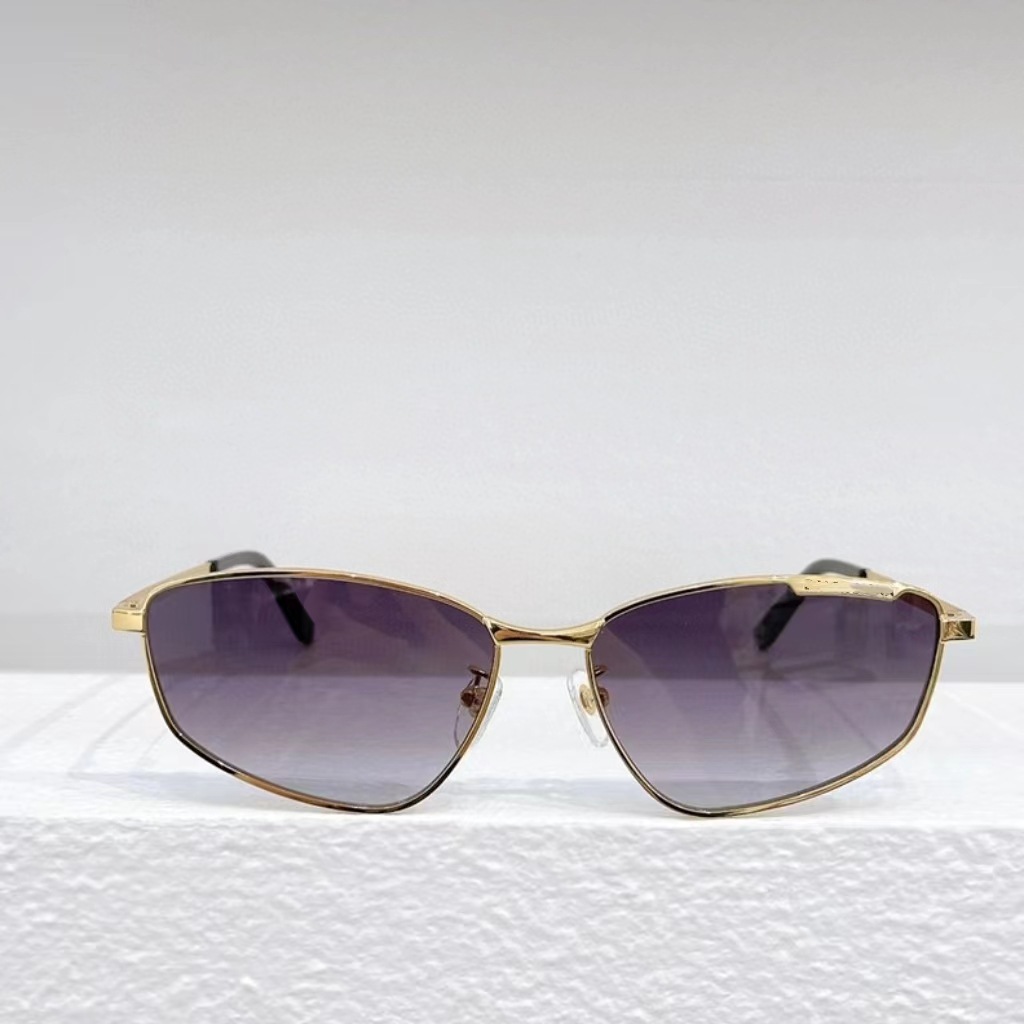 Womens sunglass letters Fashion personality sunglasses Womens versatile fashion trend 0277S sunglasses
Womens sunglass letters Fashion personality sunglasses Womens versatile fashion trend 0277S sunglasses
