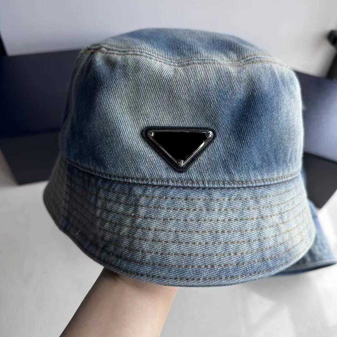 Bucket Hat Ball Cap Beanie for Mens Woman Designer Fashion Caps Sun Prevent Casquette Hats Outdoor Fishing Dress Top Quality, C1
Bucket Hat Ball Cap Beanie for Mens Woman Designer Fashion Caps Sun Prevent Casquette Hats Outdoor Fishing Dress Top Quality, C1