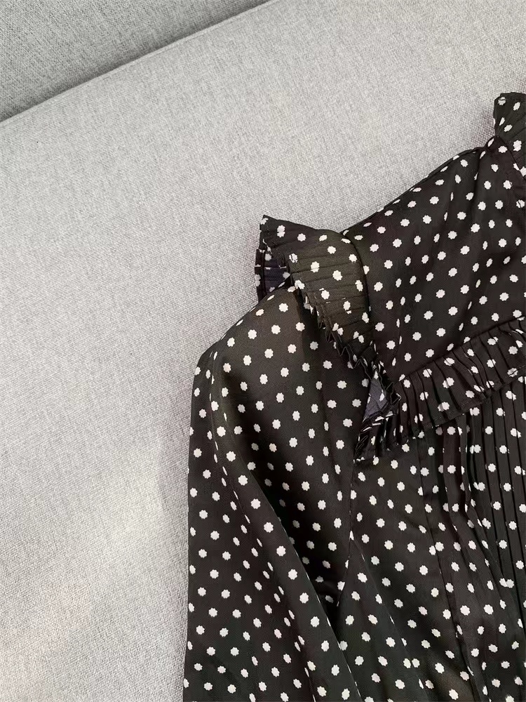 Casual Dresses Fall Winter French Fashion Dress Women Elegant Casual Party Office Dot Print Long Sleeve High Street Fungus Fold Robe230413