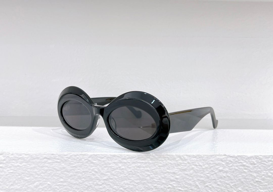 Men Sunglasses For Women Latest Selling Fashion Sun Glasses Mens Sunglass Gafas De Sol Glass UV400 Lens 40091
Men Sunglasses For Women Latest Selling Fashion Sun Glasses Mens Sunglass Gafas De Sol Glass UV400 Lens 40091