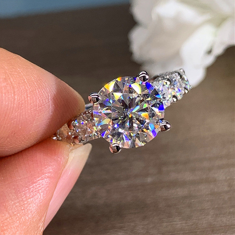 2023 Top Sell Wedding Rings Luxury Jewelry 925 Sterling Silver Fill Round Cut White Topaz CZ Diamond Eternity Party Women Engagement Bridal Ring For L