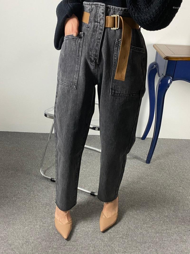 Women's Jeans 2023 Fashion Vintage Mom Jean Loose Washed Denim Trousers Women Korean High Waist Ankle Length Baggy Belted Harem Pants, Blue
Women's Jeans 2023 Fashion Vintage Mom Jean Loose Washed Denim Trousers Women Korean High Waist Ankle Length Baggy Belted Harem Pants, Blue