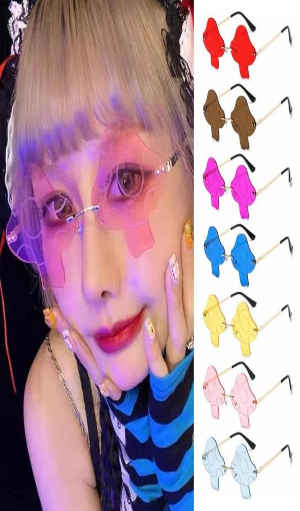 Sunglasses Mushroom Shape For Women Irregular Rimless Sun Glasses Retro Trendy Transparent Funny Party Cosplay GlassesSunglasses8036908
Sunglasses Mushroom Shape For Women Irregular Rimless Sun Glasses Retro Trendy Transparent Funny Party Cosplay GlassesSunglasses8036908
