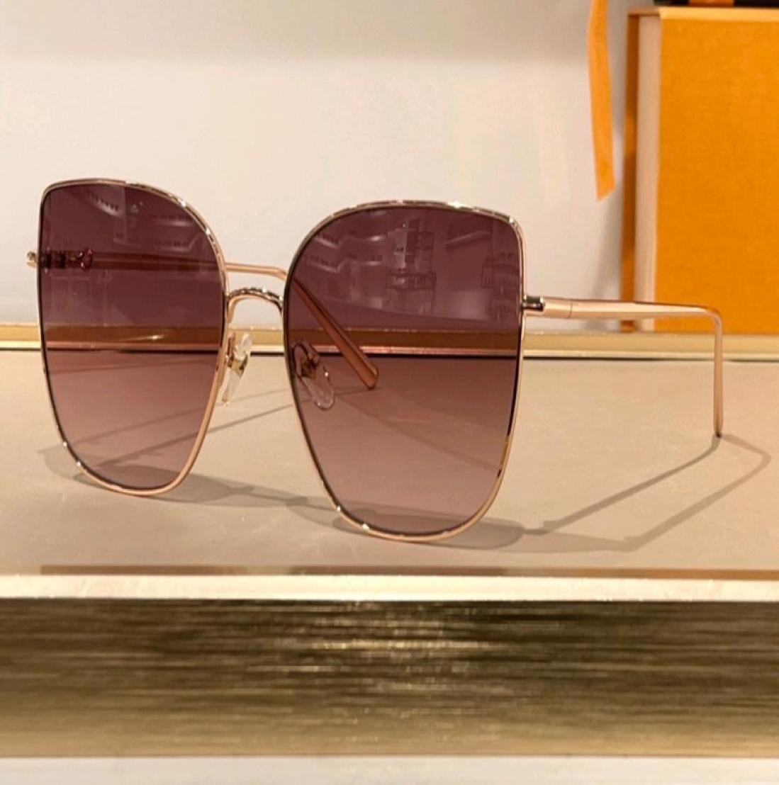 Cat Eye Sunglasses Charm Gold Purple Gradient Fashion Sun glasses for Women Sunnies Holiday UV400 Protection Eyewear8737669
Cat Eye Sunglasses Charm Gold Purple Gradient Fashion Sun glasses for Women Sunnies Holiday UV400 Protection Eyewear8737669