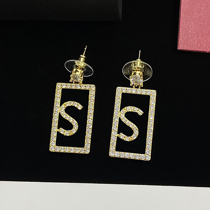 Square Golden Stud Earrings Womens Full Diamond Letter Earrings High quality Pendant Stud Earring Exquisite Versatile