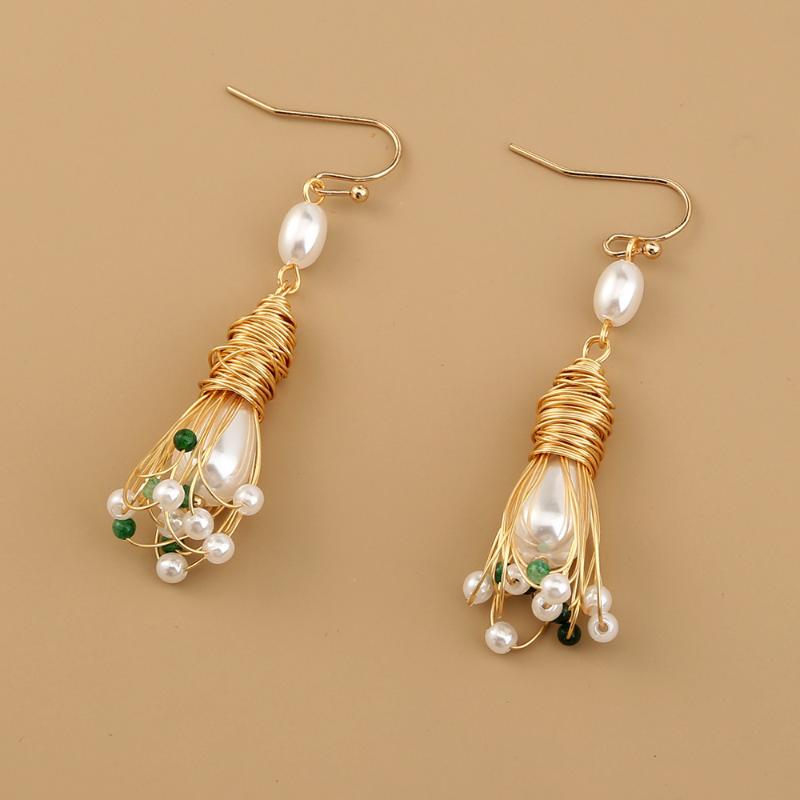 Dangle Earrings & Chandelier Vintage Baroque Pearl Aesthetic Gold Alloy Knitting Drop Pendant Hook Eardrop Statement Luxury Women Jewelry
Dangle Earrings & Chandelier Vintage Baroque Pearl Aesthetic Gold Alloy Knitting Drop Pendant Hook Eardrop Statement Luxury Women Jewelry