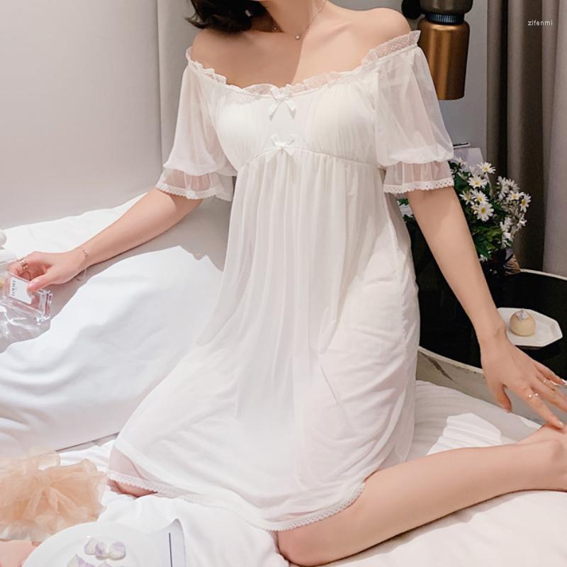 Women's Sleepwear Sexy Mesh Lace Night Dress Women Vintage Nightgowns Princess Summer Girl Kawaii Sleep Built-in Bra Pad Nightwear, White
Women's Sleepwear Sexy Mesh Lace Night Dress Women Vintage Nightgowns Princess Summer Girl Kawaii Sleep Built-in Bra Pad Nightwear, White