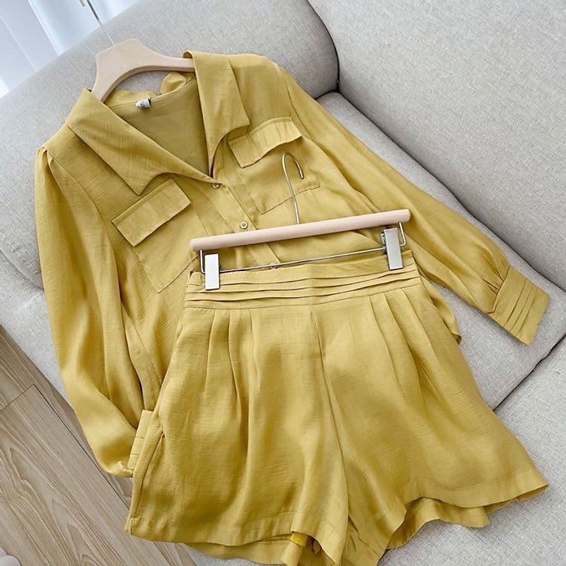 Women' Tracksuits Women Autumn Shorts Suits Holiday Lantern Sleeve Lapel BlouseS And High Waist Pants 2 Pieces Jogger Sets Ladies Casual Outfits 230413, Yellow
Women' Tracksuits Women Autumn Shorts Suits Holiday Lantern Sleeve Lapel BlouseS And High Waist Pants 2 Pieces Jogger Sets Ladies Casual Outfits 230413, Yellow