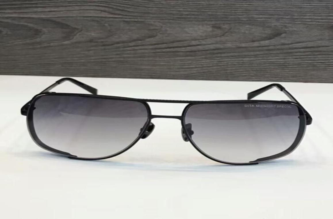 WholeMID GIGHT SPECIAL Sunglasses goldbrown Gradient Mens Vintage Designer Sunglasses Glasses Shades SUPER RARE New with Box2954331
WholeMID GIGHT SPECIAL Sunglasses goldbrown Gradient Mens Vintage Designer Sunglasses Glasses Shades SUPER RARE New with Box2954331