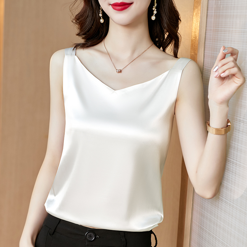 Camisoles Tanks Sleeveless Satin Silk Tank Tops Women'S Summer Camisole Spaghetti Strap Top Women Halter V Neck Basic White Cami 230413
