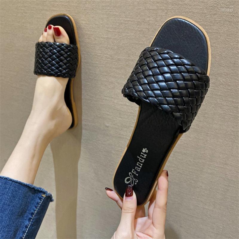 Slippers 2023 Summer Style Weaveaword Outside Wear Flat Women Fashion Relaxation Pure Color Low Heel Sandals Female, Black
Slippers 2023 Summer Style Weaveaword Outside Wear Flat Women Fashion Relaxation Pure Color Low Heel Sandals Female, Black