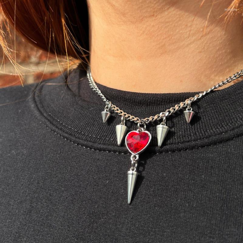 Choker Hip Hop Red Crystal Heart Studded Tassel Pendants Necklaces For Women Punk Gothic Fashion Cool Jewellery
Choker Hip Hop Red Crystal Heart Studded Tassel Pendants Necklaces For Women Punk Gothic Fashion Cool Jewellery