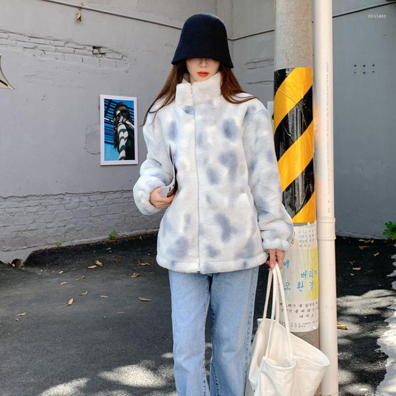 Women' Fur Jacket Women Plush Faux Coat Winter Zipper Fluffy Ladies Streetwear Outerwear Fashion Imitation Lamb Wool Jackets, Blue
Women' Fur Jacket Women Plush Faux Coat Winter Zipper Fluffy Ladies Streetwear Outerwear Fashion Imitation Lamb Wool Jackets, Blue