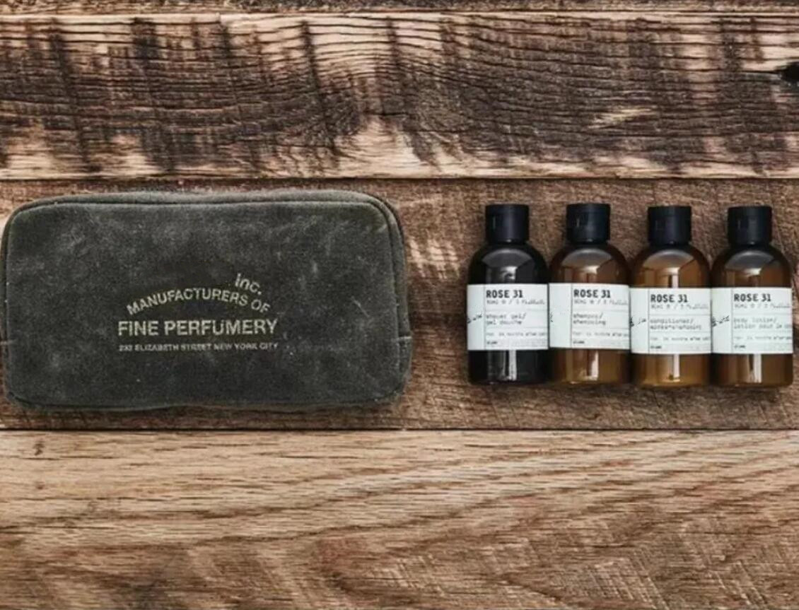 Travel Set Santal 33 4x90ML Inc Manufacturers Of Fine Perfumery Shampoo Conditioner Shower gel Body Lotion