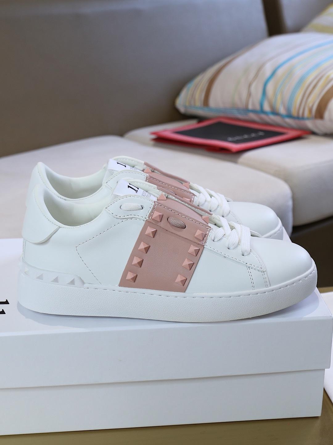 2021 Chaussures Discount Chaussures Design de Luxe Femmes Blanc Noir Chaussure Baskets Hommes Femmes Casual size 35-45
2021 Chaussures Discount Chaussures Design de Luxe Femmes Blanc Noir Chaussure Baskets Hommes Femmes Casual size 35-45