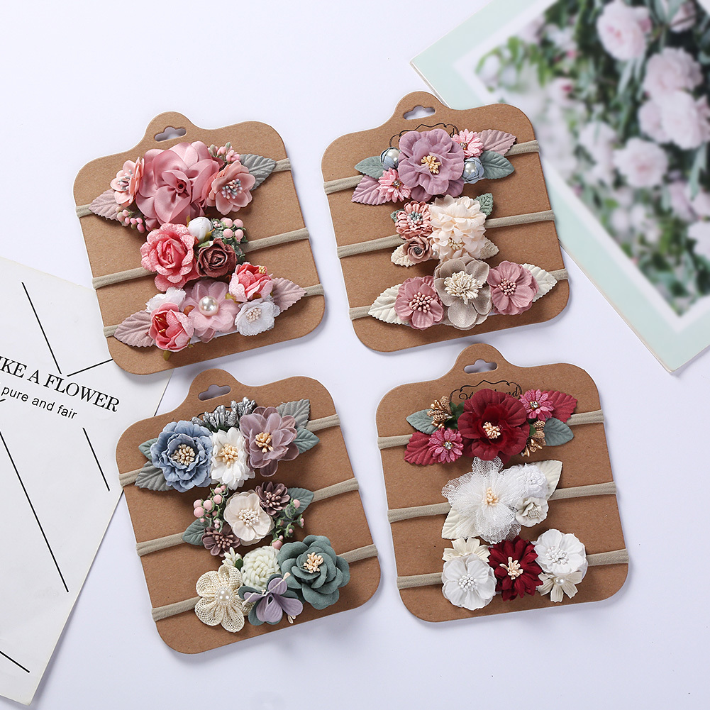 Hair Accessories 3PcsLot Artificial Flower Baby Headband born Boy Girl Pearl Elastic Nylon Hair Band Child Pography Props Headwraps 230413
Hair Accessories 3PcsLot Artificial Flower Baby Headband born Boy Girl Pearl Elastic Nylon Hair Band Child Pography Props Headwraps 230413
