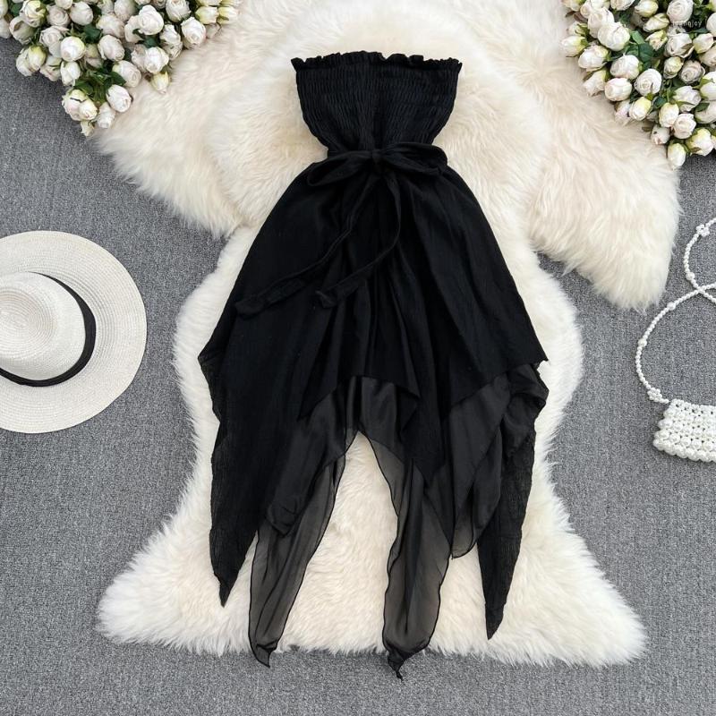 Casual Dresses 2023 Summer Sexy Bra Sleeveless Open Back Slim Fit Irregular Ruffles A-line Poached Dress For Women, White
Casual Dresses 2023 Summer Sexy Bra Sleeveless Open Back Slim Fit Irregular Ruffles A-line Poached Dress For Women, White