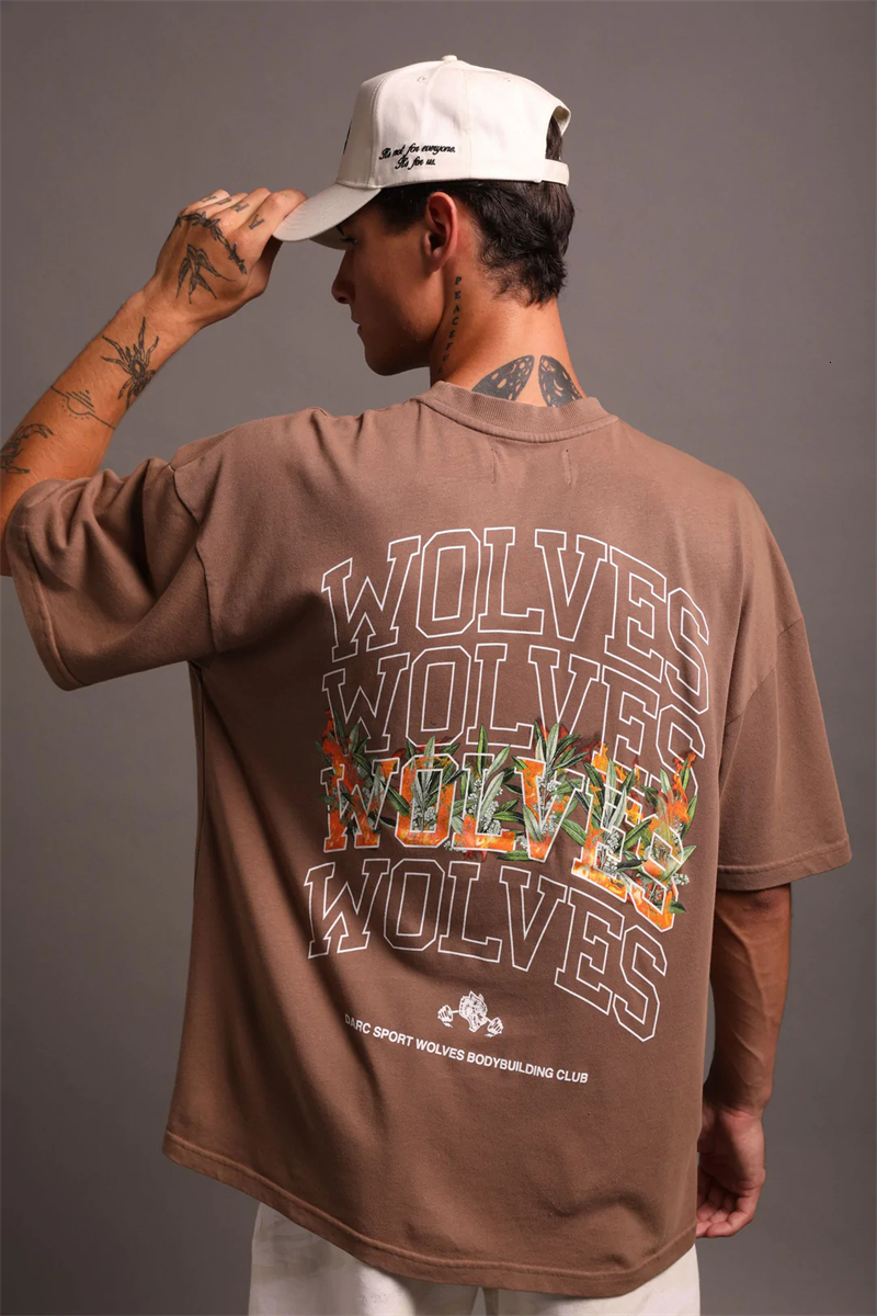 Men's T-Shirts DARC SPORT Short Sleeve Mens T Shirt Fashion Basic WOLVES Print O-Neck T Shirt Men Casual Cotton Soft Touch Losse Top Tees 230414, Black 
Men's T-Shirts DARC SPORT Short Sleeve Mens T Shirt Fashion Basic WOLVES Print O-Neck T Shirt Men Casual Cotton Soft Touch Losse Top Tees 230414, Black